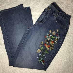 Embroidered bootcut jeans